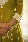 Sunehri Bhandhej Anarkali set