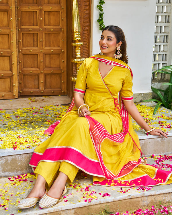 Aaira Yellow Suit Set