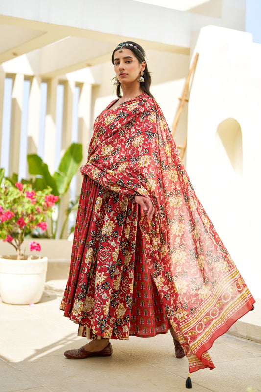 Devanshi Suit Set