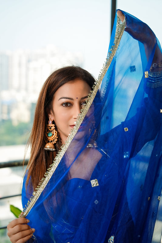 Neelam Gathers suit set