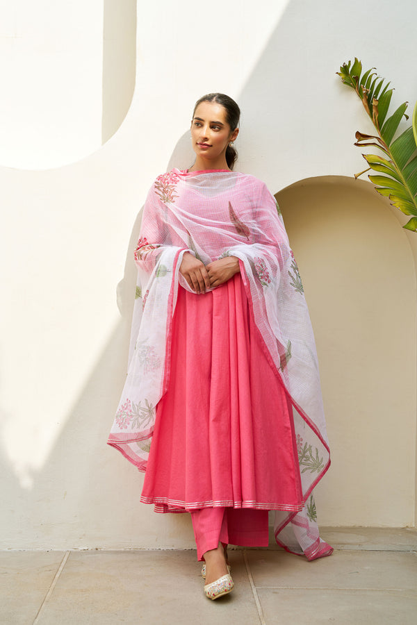 Ishita Suit Set