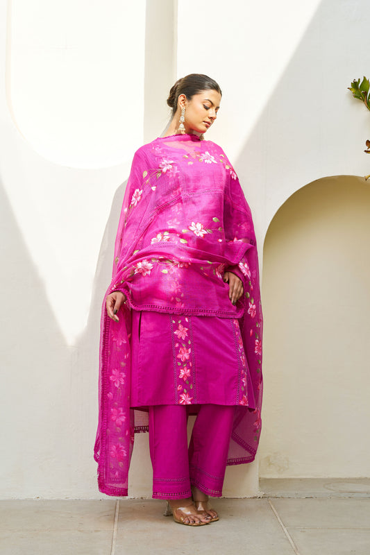 Inaayat Magenta Cotton Hand Painted Kurta Set