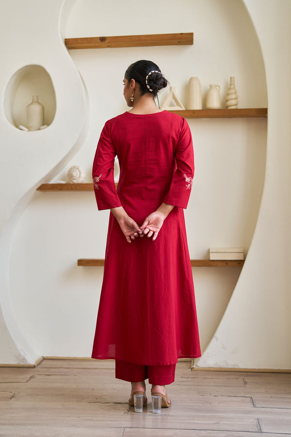 Crimson Grace Kurta Set