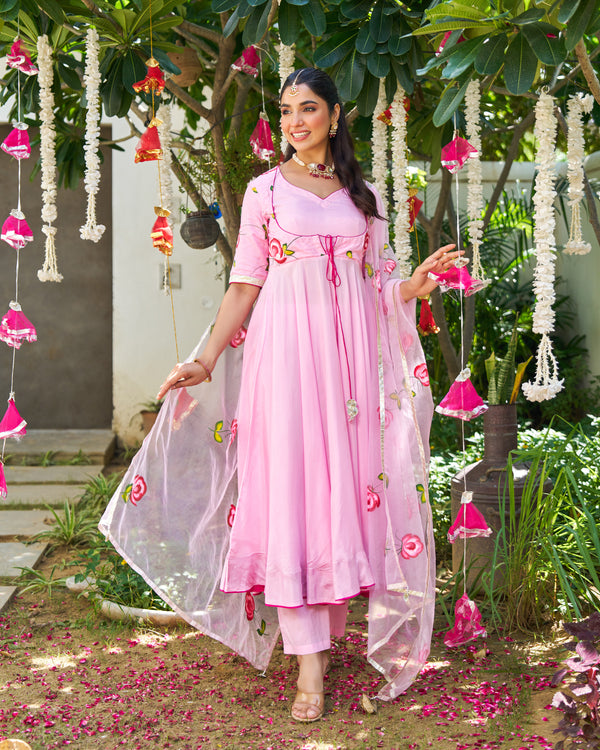 Ruhani Gulabi Handpainted Suit Set