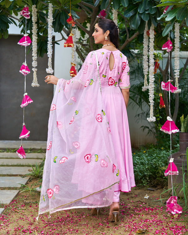 Ruhani Gulabi Handpainted Suit Set