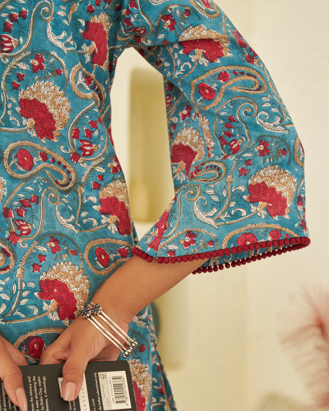 Soft Aura Handblock Kurta Set