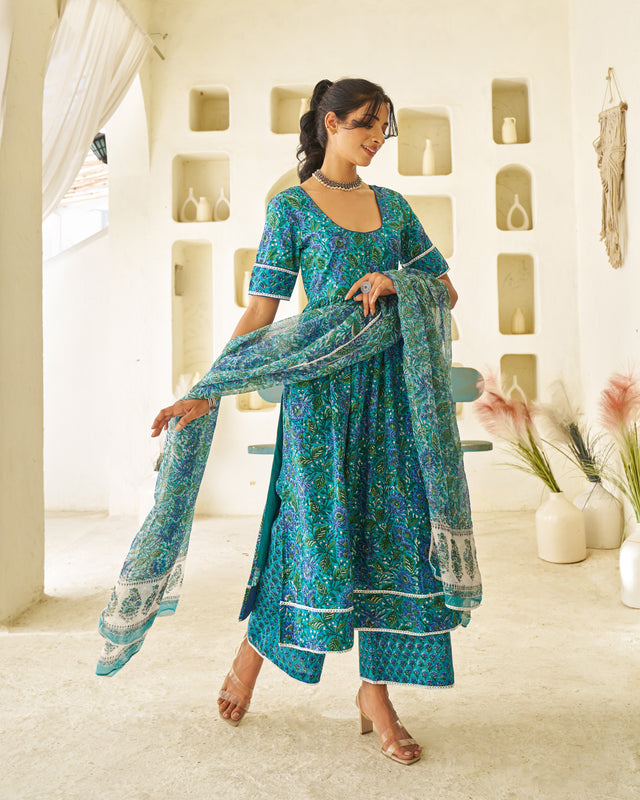 Classic Muse Handblock Suit Set