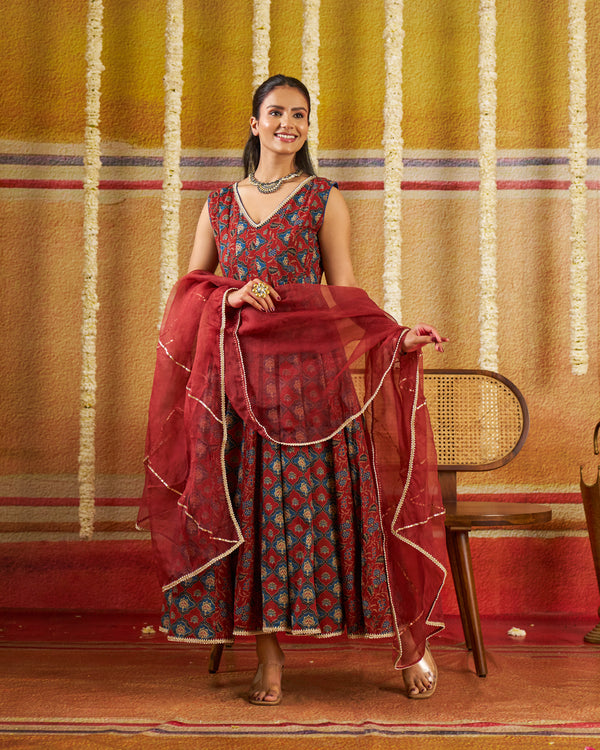 Zauk Handblock Cotton Gotapatti Suit Set