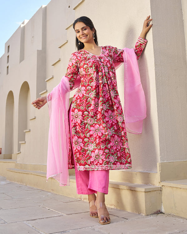 Natural Allure Handblock Suit Set