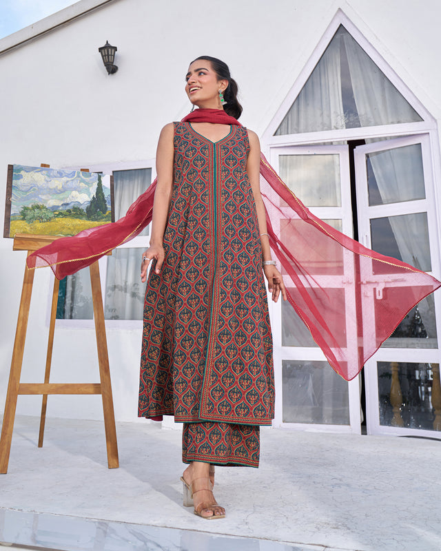 Graceful Bloom Handblock Suit Set