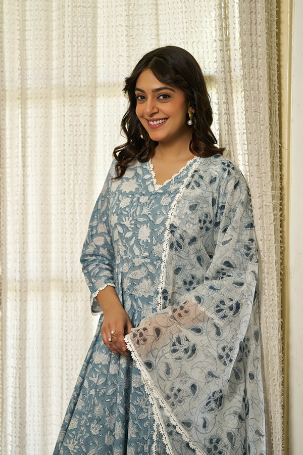 Elegance flower handblock suit set