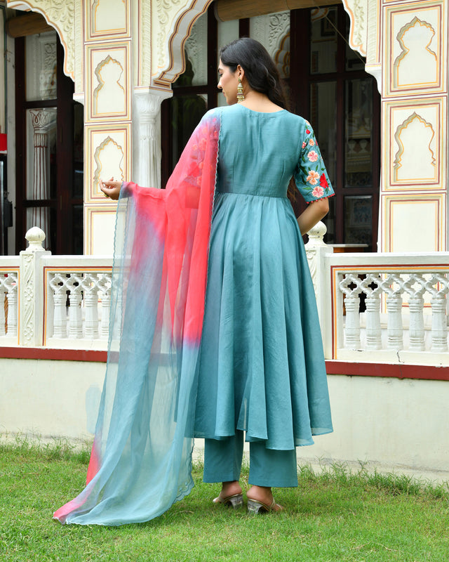 Noorie Floral High Low Chanderi Suit Set