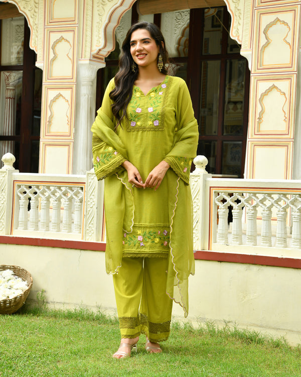 Myra Green Embroidered Doria Kurta Set