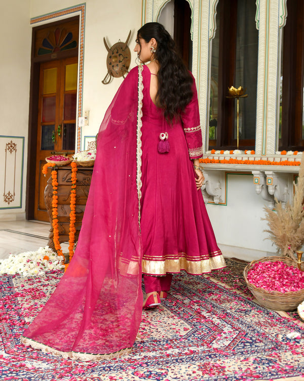 Gota Kinari Gotapatti Suit Set