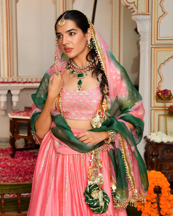 Gulabi Utsav Gotapatti Lehenga Set