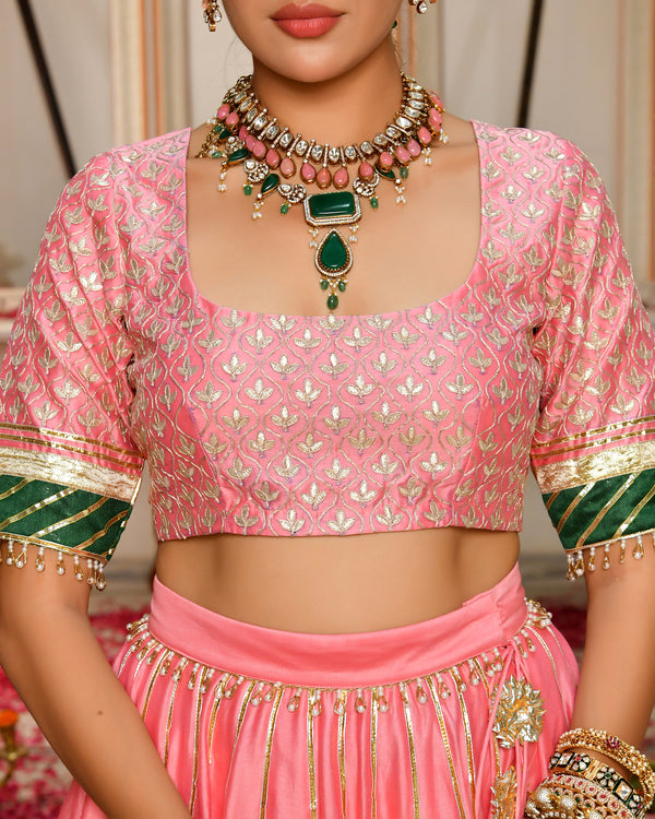 Gulabi Utsav Gotapatti Lehenga Set