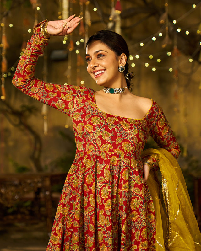 Kira Handblock Cotton Gotapatti Suit Set