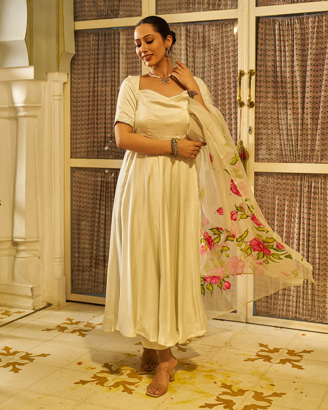 Ibtidaa Satin Handpainted Gotapatti Suit Set