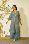 Kesar Dhari tie dye kurta set