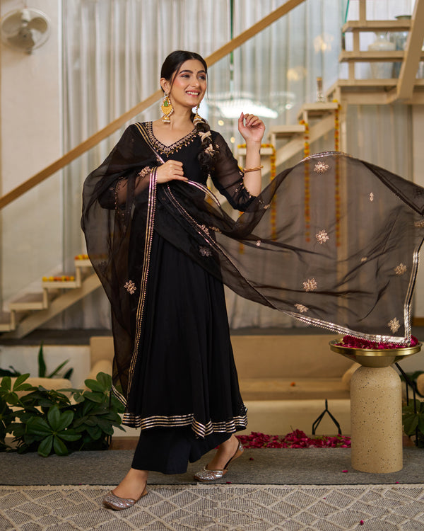 Kamya Anarkali suit set