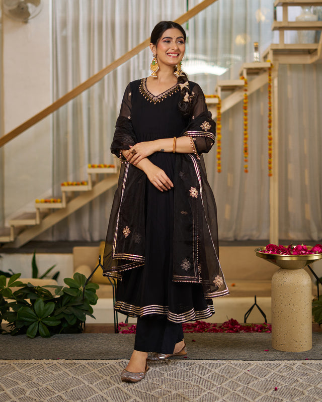 Kamya Anarkali suit set