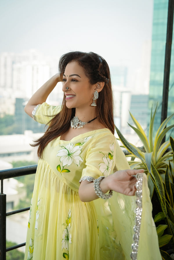 Aara Georgette Handpainted Gotapatti Suit Set