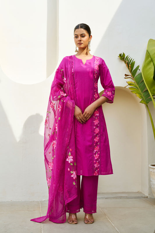 Inaayat Magenta Cotton Hand Painted Kurta Set