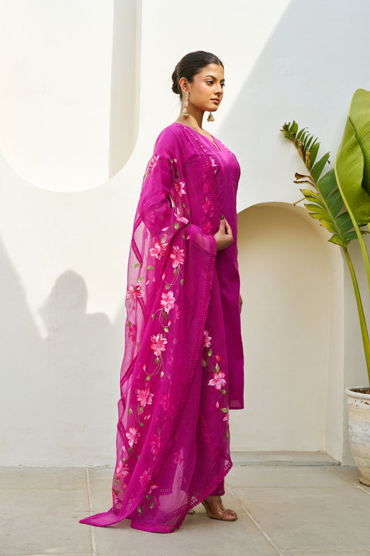 Inaayat Magenta Cotton Hand Painted Kurta Set