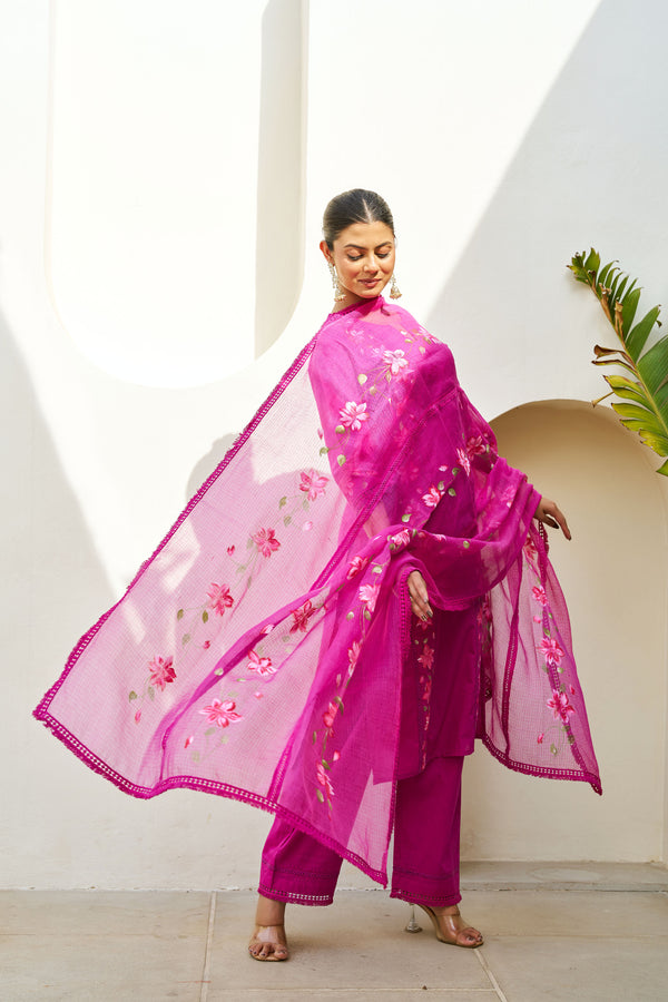 Inaayat Magenta Cotton Hand Painted Kurta Set