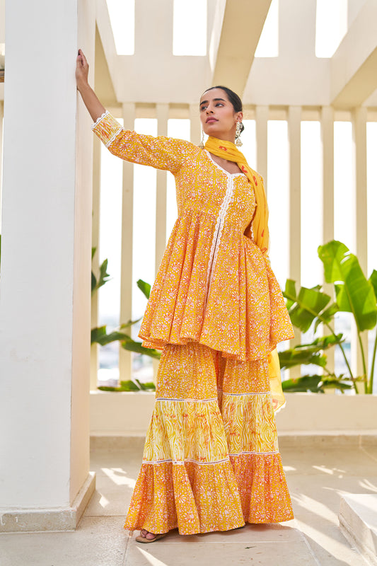 Salima Sharara Set