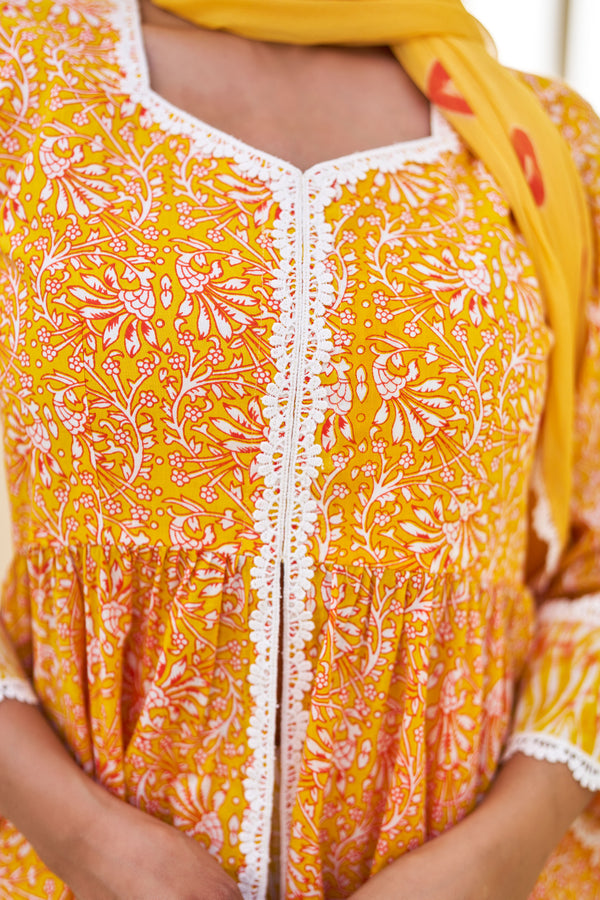 Salima Sharara Set