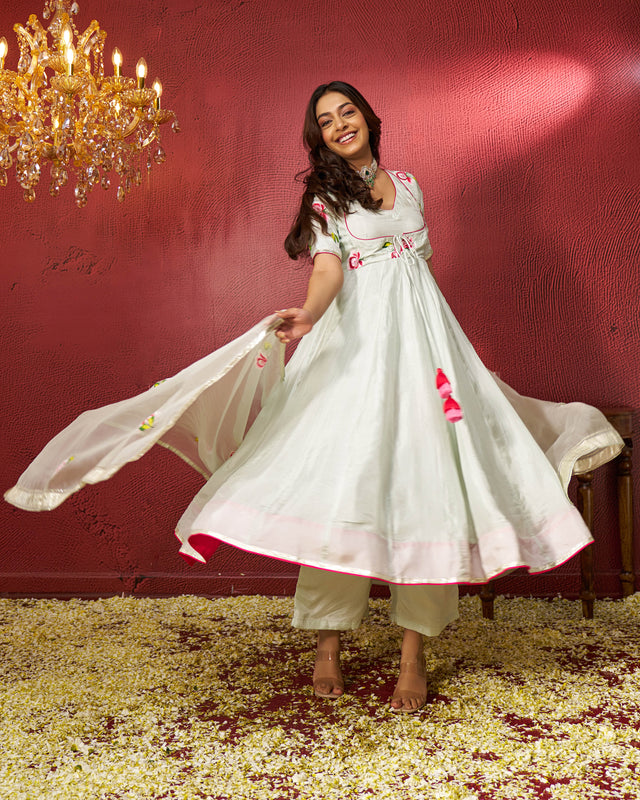 Wurood Silk Handpainted Gotapatti Suit Set