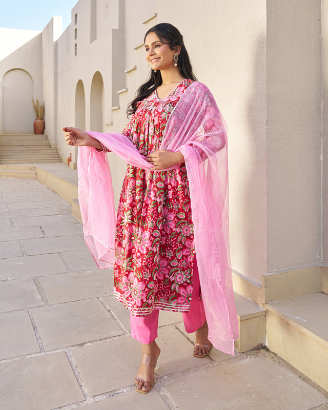 Natural Allure Handblock Suit Set