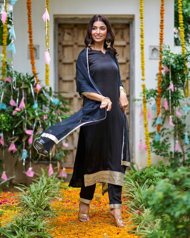 Kaajal suit set