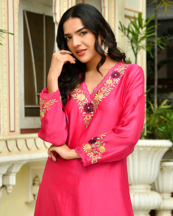 Khwaab Pink Embroidered Chanderi Kurta Set