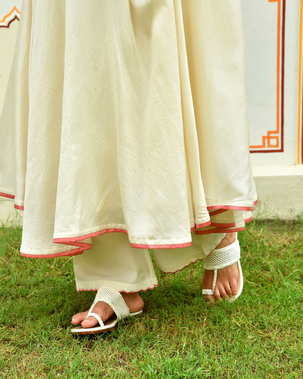 Raahi White Embroidered Chanderi Suit Set