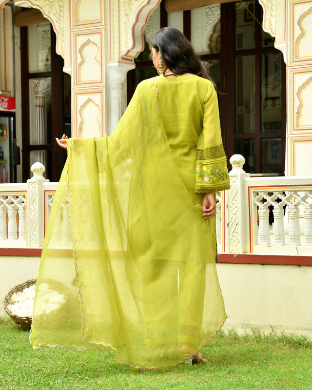 Myra Green Embroidered Doria Kurta Set