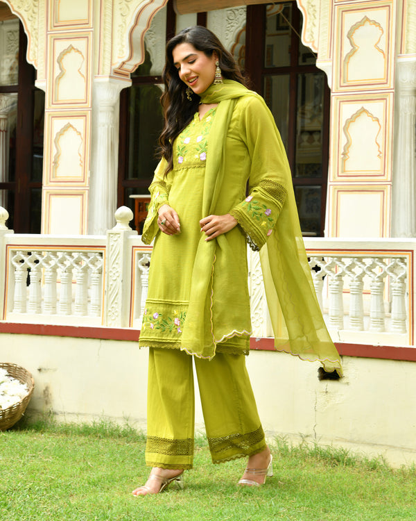 Myra Green Embroidered Doria Kurta Set