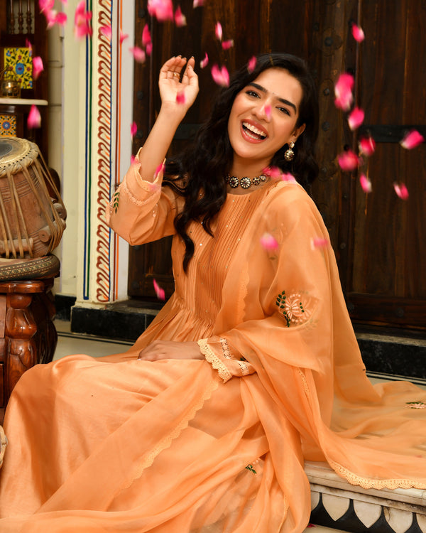 Noori Embroidered Chanderi Suit Set