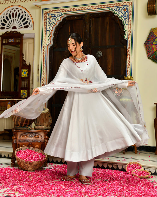 Seher Grey Embroidered Chanderi Suit Set