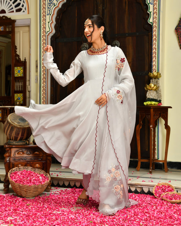 Seher Grey Embroidered Chanderi Suit Set