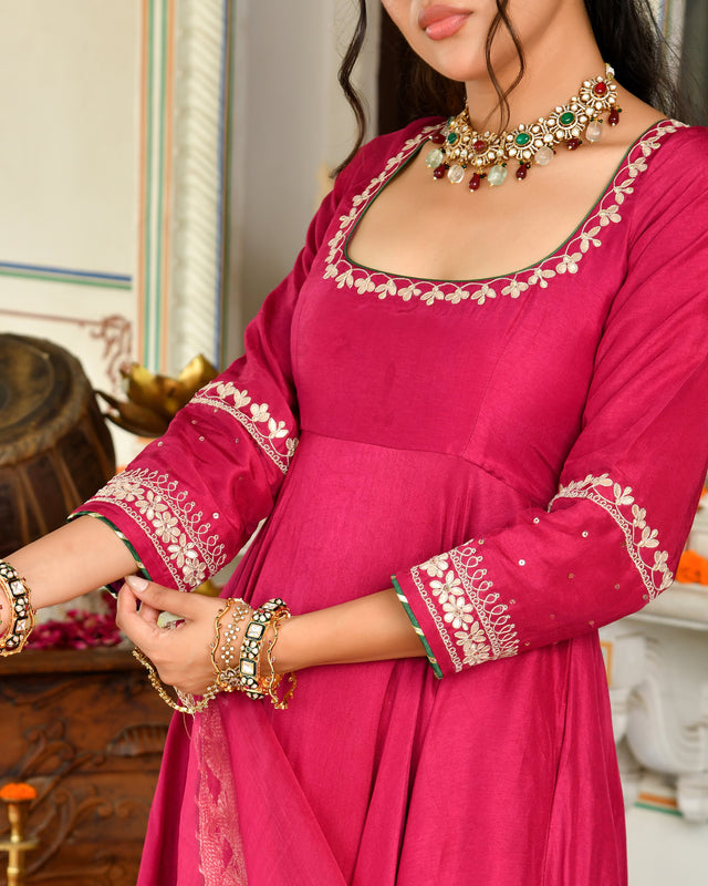 Gota Kinari Gotapatti Suit Set