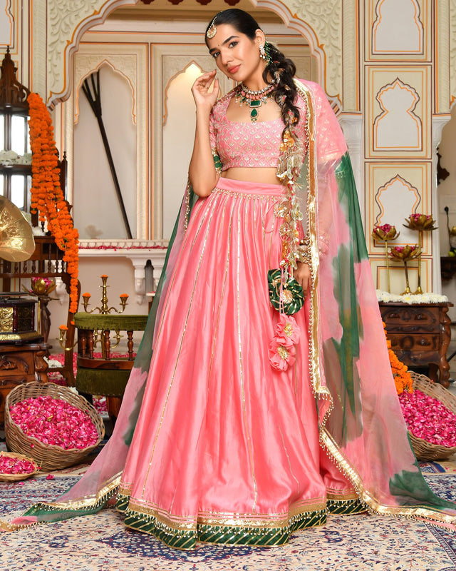 Gulabi Utsav Gotapatti Lehenga Set