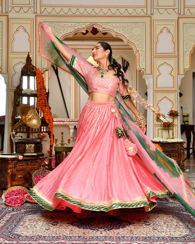 Gulabi Utsav Gotapatti Lehenga Set