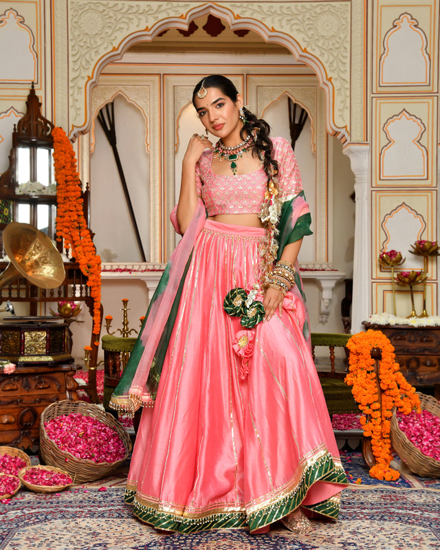 Gulabi Utsav Gotapatti Lehenga Set