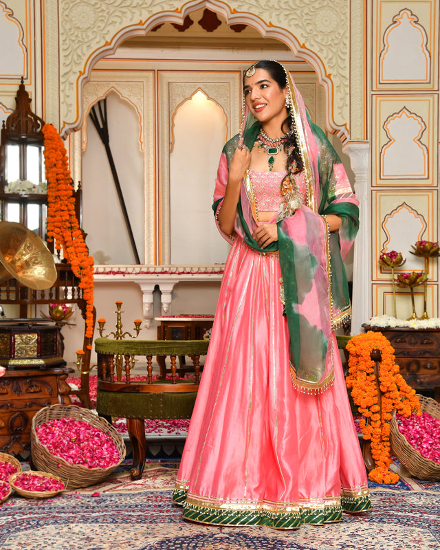 Gulabi Utsav Gotapatti Lehenga Set