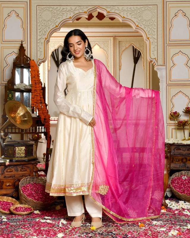 Shehzadi Kali Gotapatti Anarkali Set
