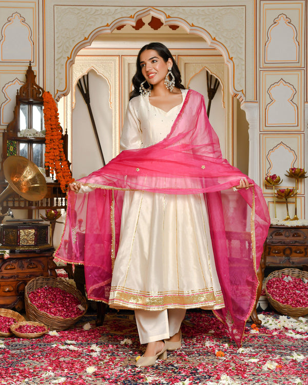 Shehzadi Kali Gotapatti Anarkali Set