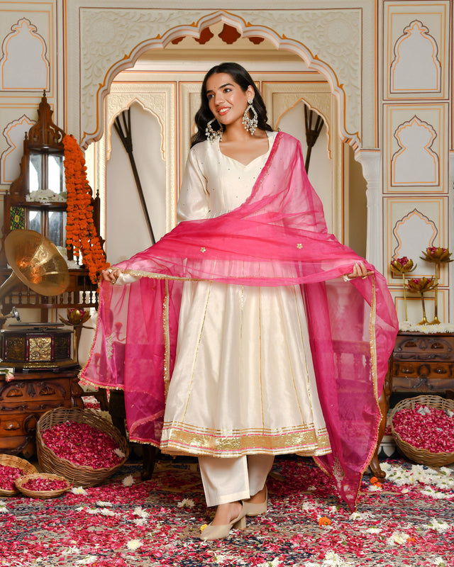 Shehzadi Kali Gotapatti Anarkali Set