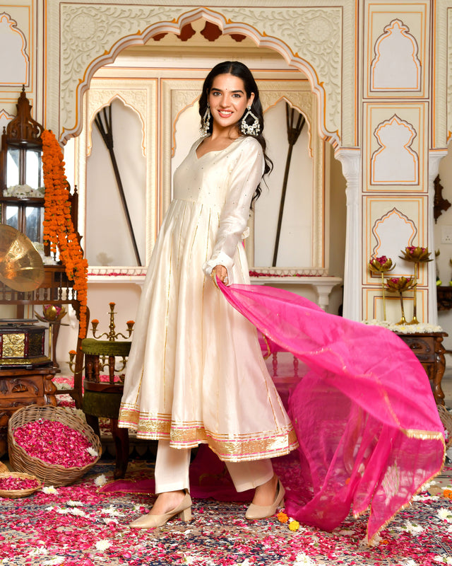 Shehzadi Kali Gotapatti Anarkali Set